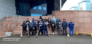 Center employees went to the clean-up day